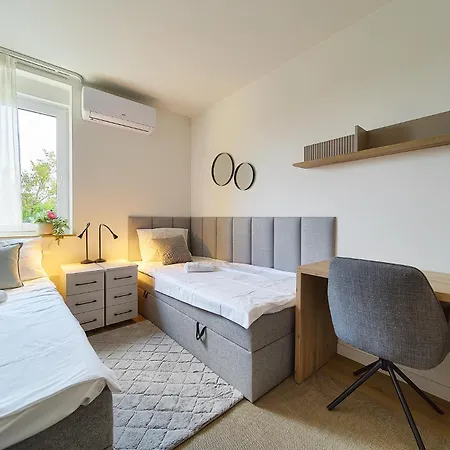 アパート Reja Comfy Elegance By Bookinghost