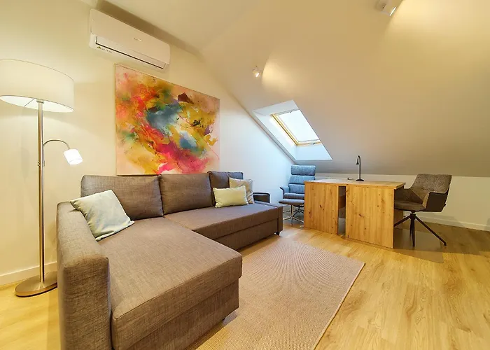 Reja Comfy Elegance By Bookinghost Lejlighed Wrocław