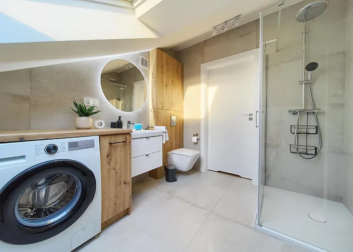 Reja Comfy Elegance By Bookinghost Lejlighed *